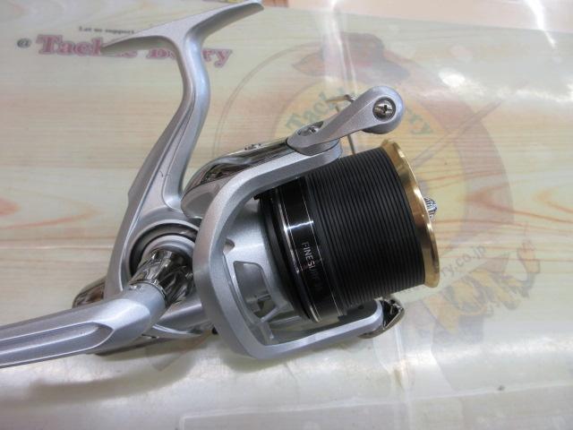 新品未使用　ダイワ　17ファインサーフ35 細糸 ダイワ ファインサーフ 35 細糸 - 上島釣具店