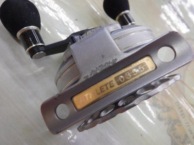 カセ筏師 THEアスリートラガー 65D-TG(左)