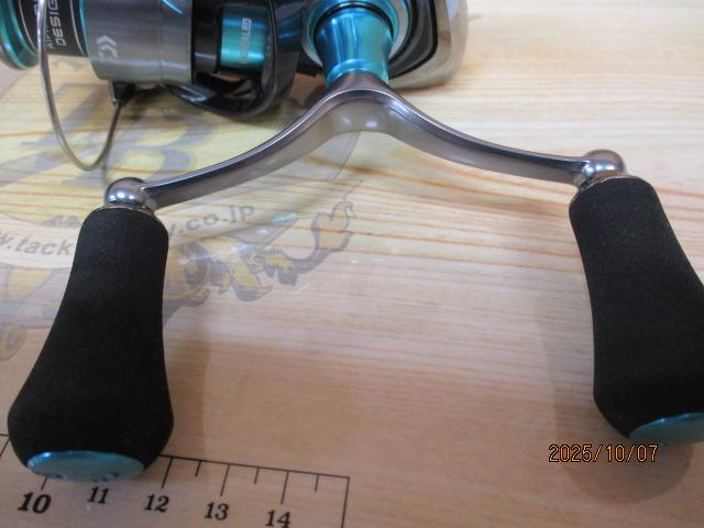 24エメラルダス　LT2500-XH-DH ダイワ 24 エメラルダスX LT2500-XH-DH (Daiwa スピニングリール