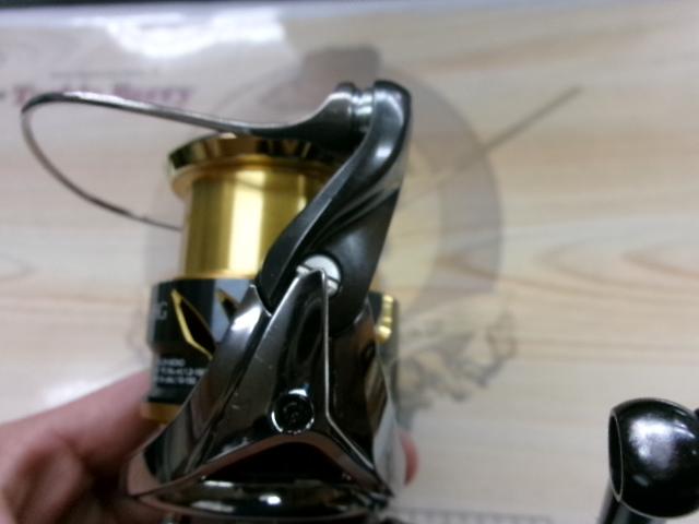 20ツインパワー C3000MHG