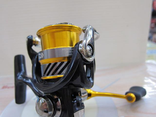 ダイワ 20レブロスLT2000S 新品未使用 ダイワ レブロス LT2000S-XH (リール) 価格比較 - 価格.com