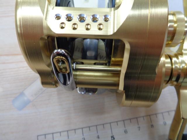 カルカッタコンクエストmd 301XGLH 新品未使用品 SHIMANO】新製品 カルカッタコンクエストMD 301 XG LH が入荷