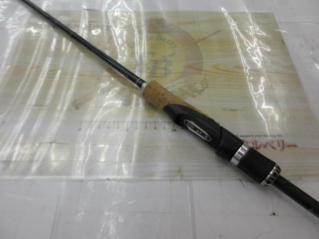 ジャッカル　poisonグロリアス　265UL-Sソリッドマスター中古美品 ポイズングロリアス 265ULS ソリッドマスター65S ジャッカル×シマノ