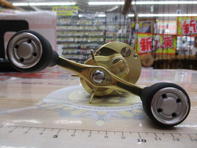 カルカッタコンクエストmd 301XGLH 新品未使用品 シマノ 釣具 カルカッタコンクエストMD 301XGLH LEFT | 大阪府堺