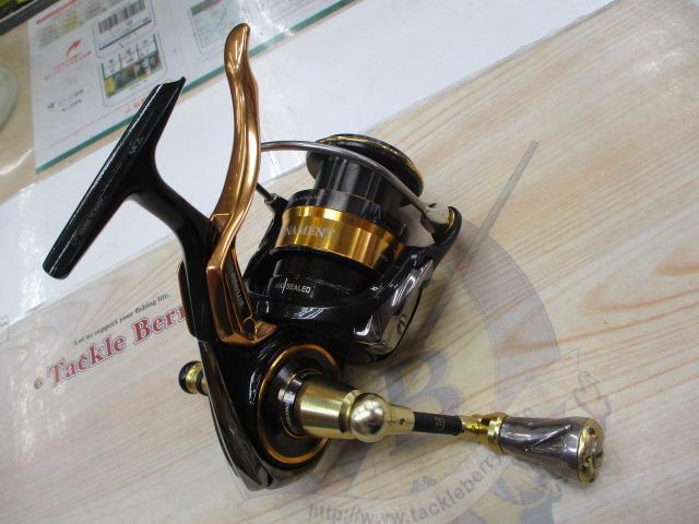 22トーナメント 2500XH−LBD未使用リール Amazon.co.jp: ダイワ(DAIWA) 磯LBリール 22トーナメント ISO