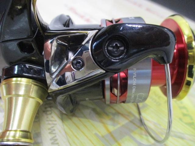 bb-xハイパーフォース14 C2000DXG Amazon | シマノ(SHIMANO) スピニングリール 磯 14 BB-X
