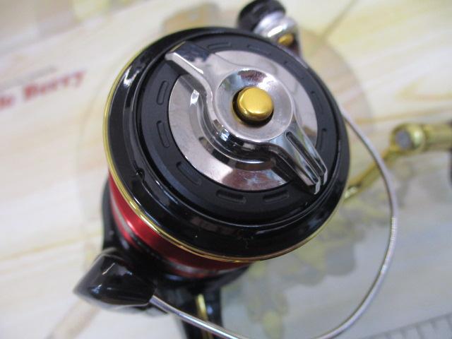 （訳あり）14BB-X ハイパーフォース　C2000DHG シマノ BB-X ハイパーフォース C2000DXXG (リール) 価格比較