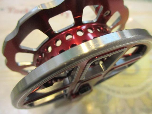 黒鯛師 THEヘチリミテッド 88SD-RT レッド/チタン