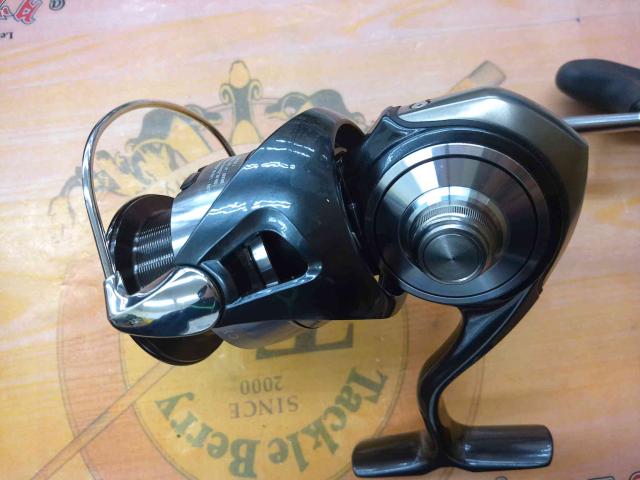 「未使用に近い」24CERTATE LT4000-CXH DAIWA（釣り） @【中古】 ダイワ 24セルテート LT4000-CXH スピニング