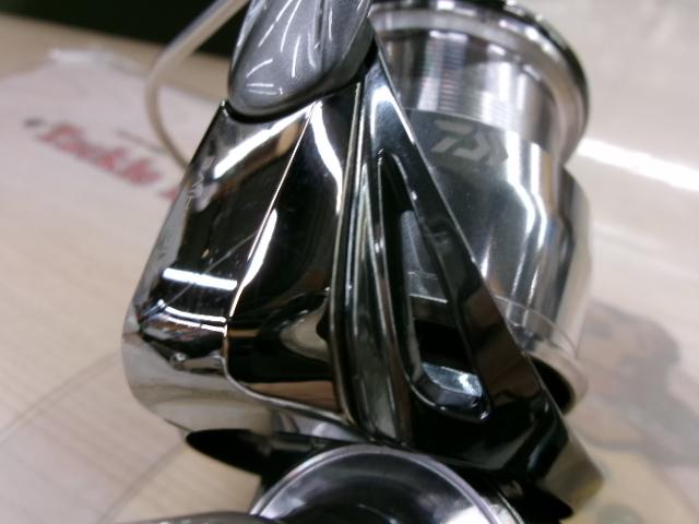 22イグジスト LT2500S｜＠ベリーネット 日本最大新品中古釣具WEBショップ