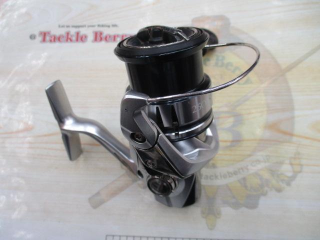 19ストラディック 2500SHG｜＠ベリーネット 日本最大新品中古釣具WEB