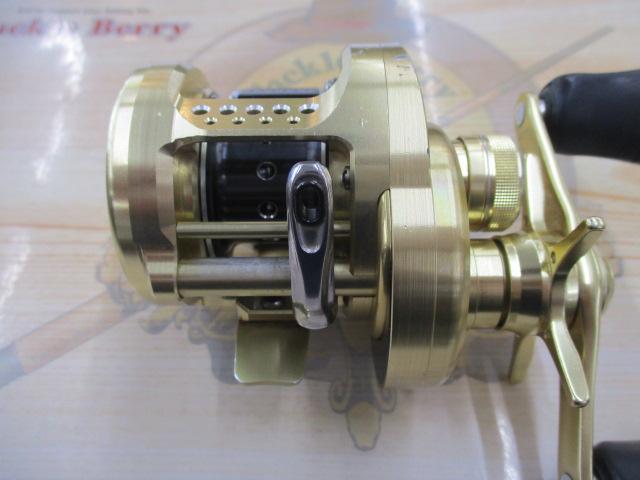 14 カルカッタコンクエスト 101 Amazon | シマノ(SHIMANO) ベイトリール 両軸 14 カルカッタコン