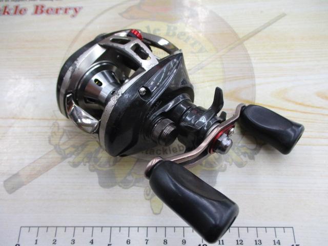 アルファスSV 105SH Amazon | ダイワ(DAIWA) ベイトリール アルファス SV 105SHL (左