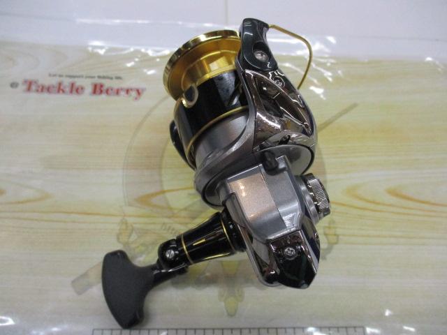 シマノ 16 デスピナＣ3000ＤＸＧ 4969363046062.jpg