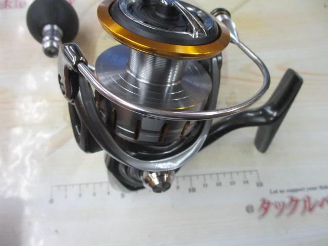 18ブラストLT6000D 箱、スプール付き 18ブラストLT6000D 箱、スプール付き アウトドア・釣り・旅行