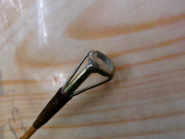 パラコナレッグドトレードマークスチールセンター