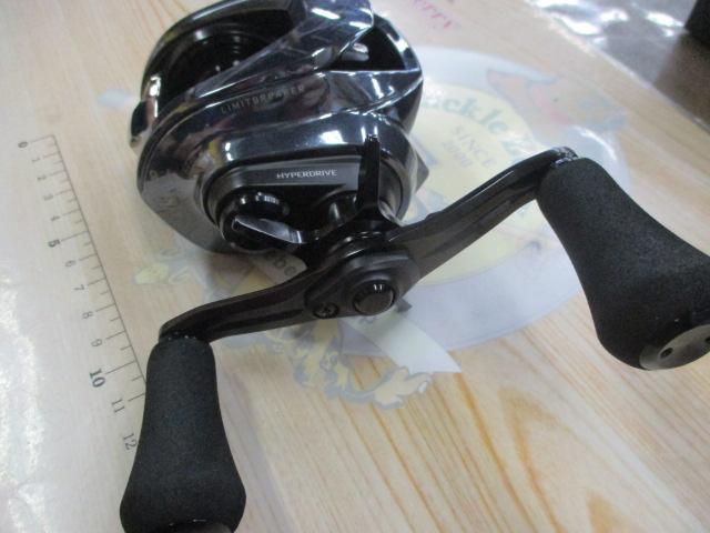 ダイワ IM Z XH TW HD-C リミットブレイカー 中古品です ダイワ IM Z リミットブレイカー XHL TW HD-C (リール) 価格比較