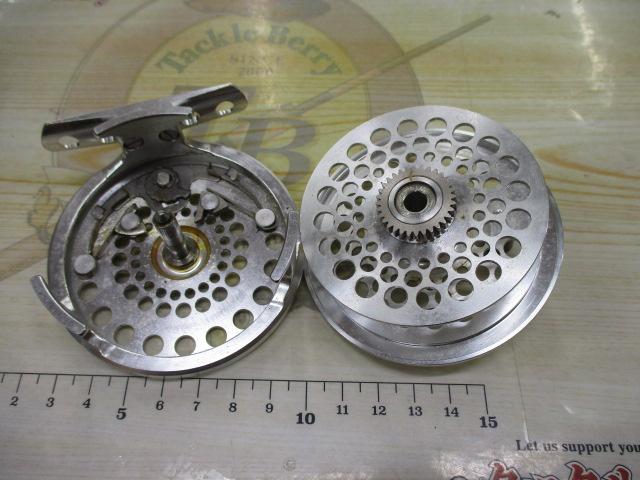 ファントムフライ SS-4