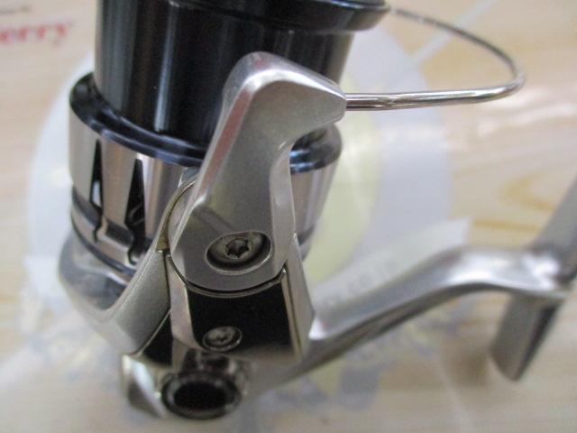 19ストラディック 2500S