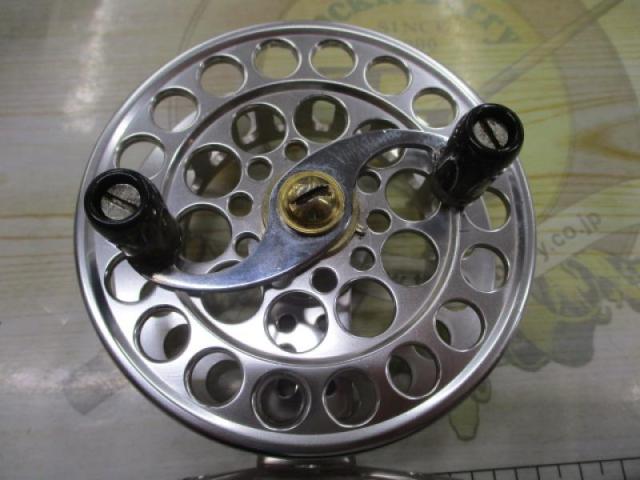 ブラッキー 9018SB-AT チタン