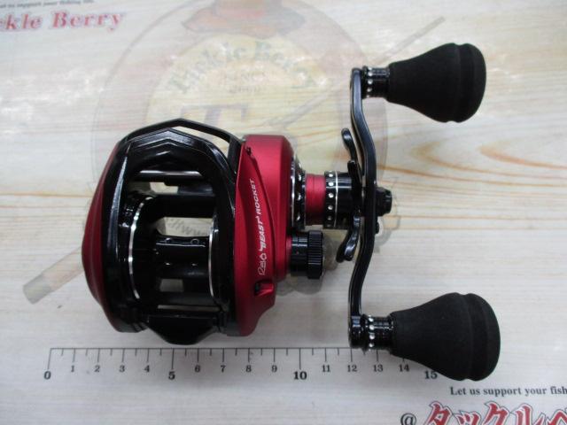 即決！◆新品！アブ レボ ビースト 40 ロケット◆ 右巻 9.2：1 即決！◇新品！アブ レボ ビースト 40 ロケット◇ 右巻 9.2：1 即決