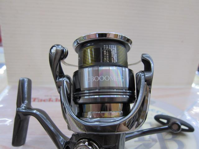 24ツインパワー C3000MHG