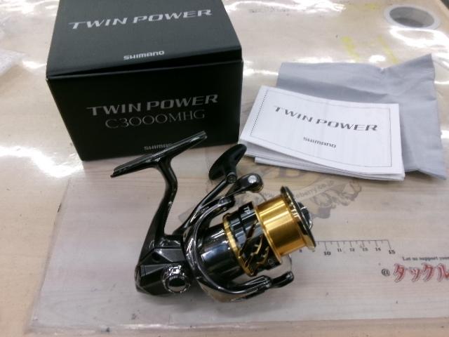 新品購入後5回使用】20ツインパワー C3000MHG 新品購入後5回使用】20