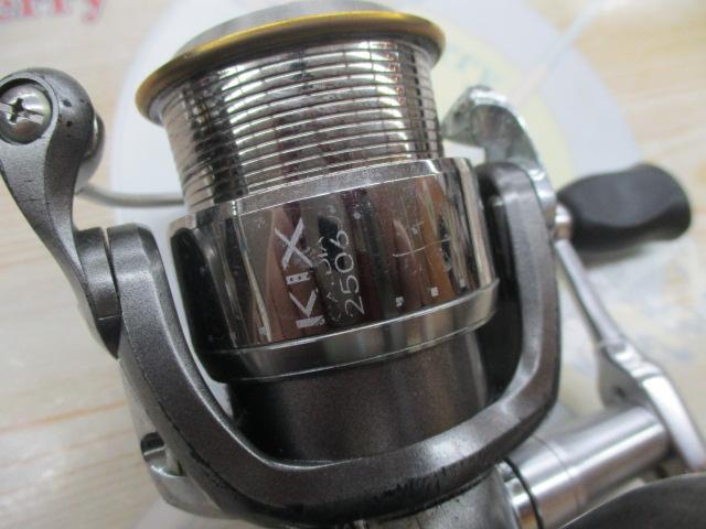 ダイワ CALDIA KIX 2506 スピニングリール　美品 ダイワ(Daiwa) カルディアKIX 2506(浅溝タイプ) 00055418