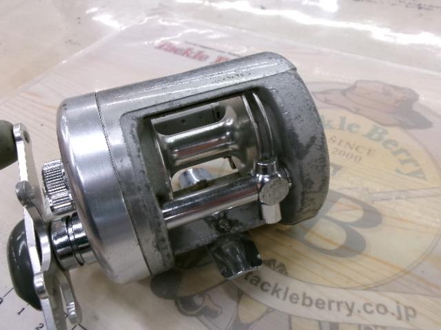 SM3600C シルバー(ambassadeurロゴリムステッカー)