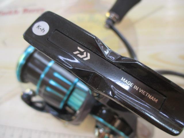 送料込み　中古　23 エメラルダスRX　LT2500 DAIWA ダイワ 23エメラルダス RX LT2500 スピニングリール