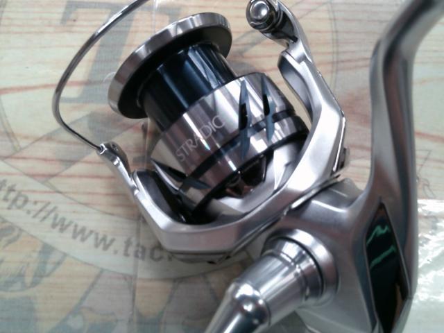 【中古】シマノ 23 ストラディック C3000 23ストラディック C3000｜＠ベリーネット 日本最大新品中古釣具