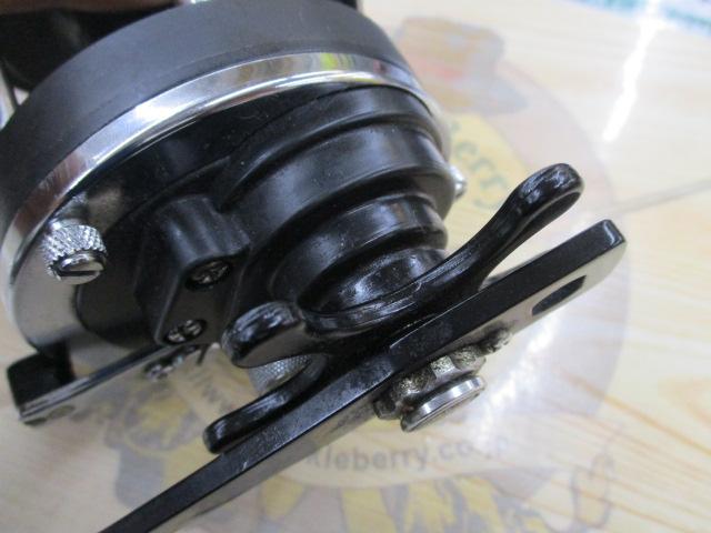 SHIMANO Ajimatic 4000SS 両軸リール中古品 SHIMANO Ajimatic 4000SS 両軸リール中古品
