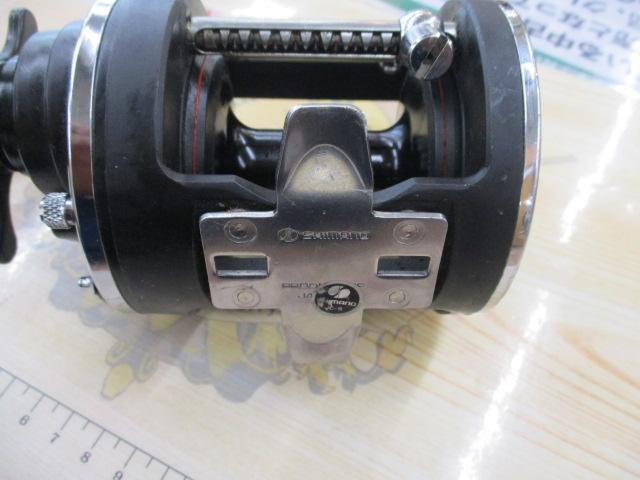 Shimano シマノ アジマティック 4000SS フィッシングリール Shimano シマノ アジマティック 4000SS フィッシングリール 2025