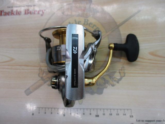 18フリームス LT3000D-C｜＠ベリーネット 日本最大新品中古釣具WEBショップ