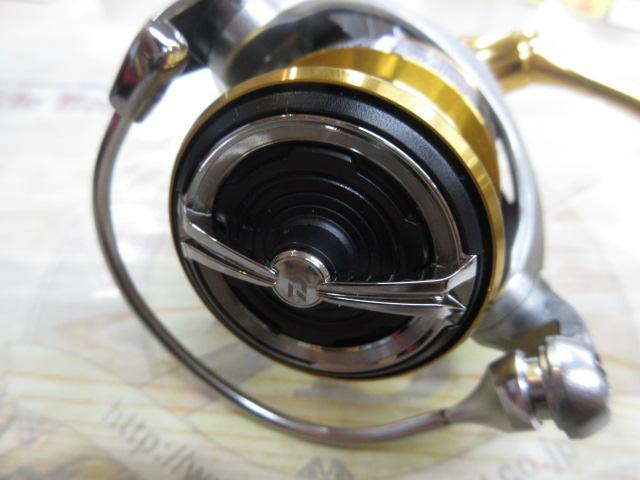 専用　18 フリームス LT 2500S-XH どんな釣りでも使える王道リールは“2500番”！『フリームス