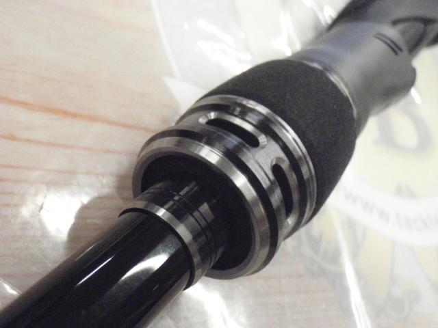 18エクスセンスジェノス S810ML/R