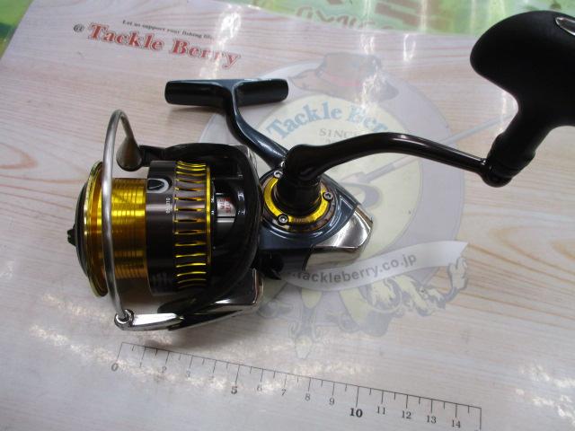 ダイワ16セルテート 3012新品未使用品 ダイワ 16セルテート 3012H/R199M 美品 スピニングリール : 釣king