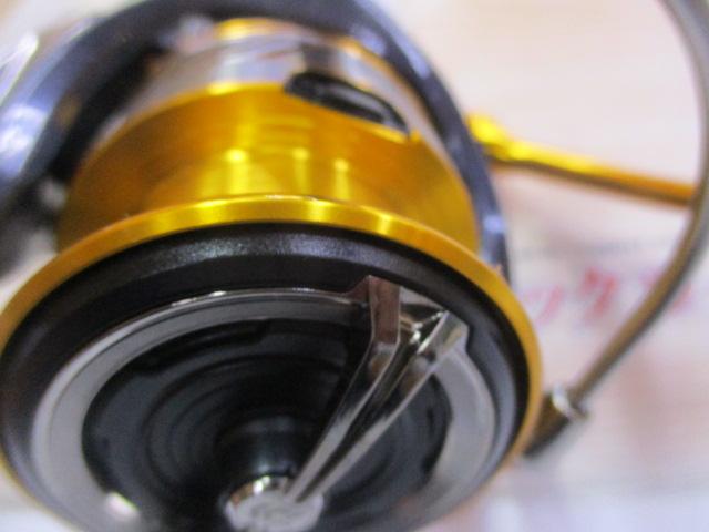 20レブロス LT4000-CH｜＠ベリーネット 日本最大新品中古釣具WEBショップ