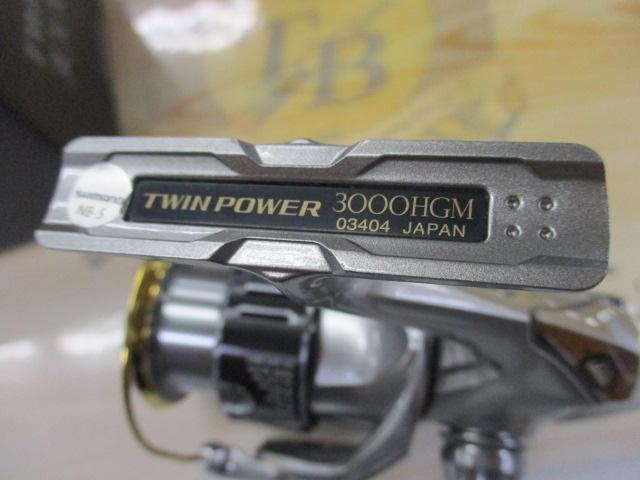 シマノ 15 ツインパワー 3000HGM フルメタル 極美品 シマノ(SHIMANO) 15ツインパワー 3000HGM ○完売しました