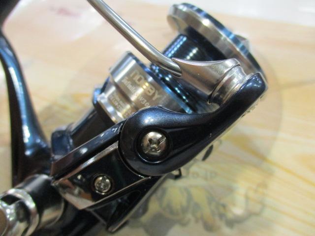 スピニングリール