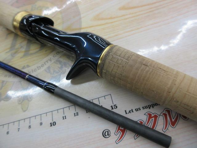 23ワールドシャウラリミテッド 1702R-2