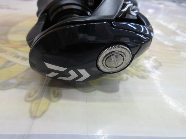 23ソルティスト SV TW 80XHL PE SPECIAL(左) ダイワ ベイトリール 23ソルティスト SV TW 80XHL PE SPECIAL(左