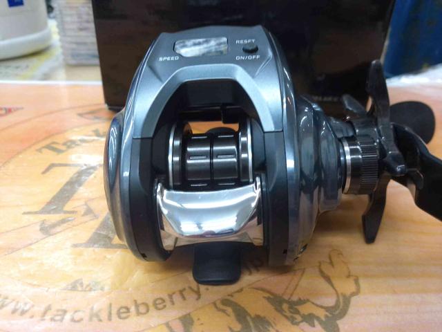 ダイワ　ティエラAIR IC 100HL 未使用 DAIWA（釣り） ダイワ ティエラ AIR IC 100XHL : つり具の銭屋 - 通販