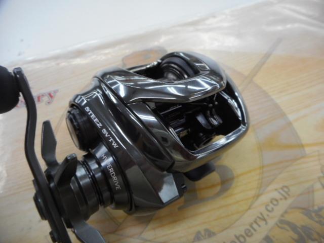 24スティーズSV TW 100H ダイワ ベイトリール 24スティーズ SV TW 100H(右): 釣具の