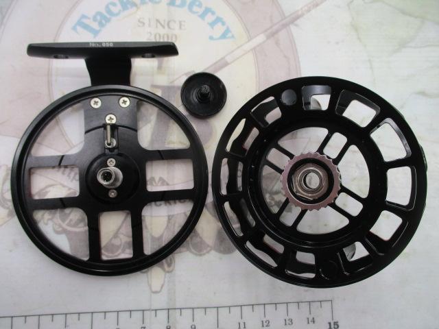 黒鯛師 THEヘチリミテッド 88SDⅡBR ブラック/レッド