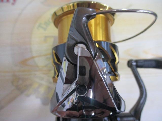 20ツインパワー C3000MHG