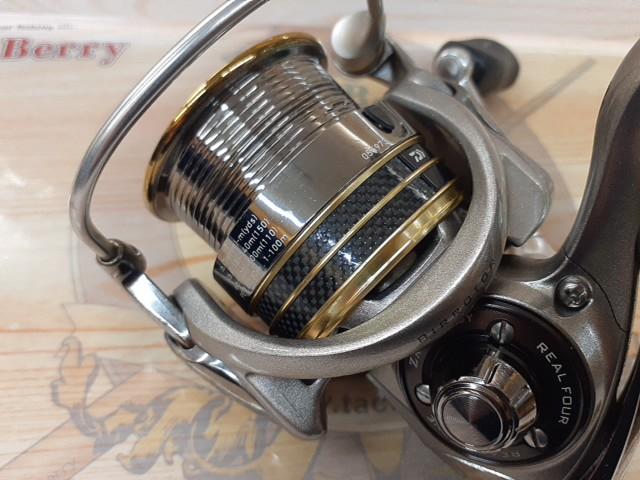 12 ルビアス 2500H ルビアス(リール)｜DAIWA