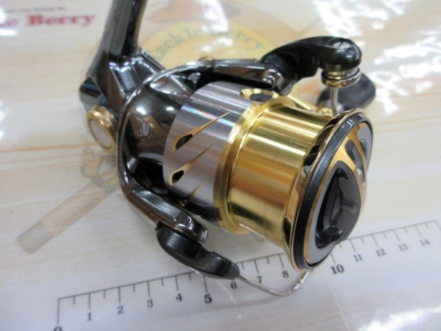 14 ステラ 2500HGS シマノ(SHIMANO) 14ステラ C2500HGS 032829｜アウトドア用品