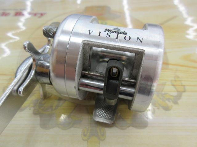 ピナクルビジョン