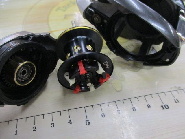 13メタニウム (RH)